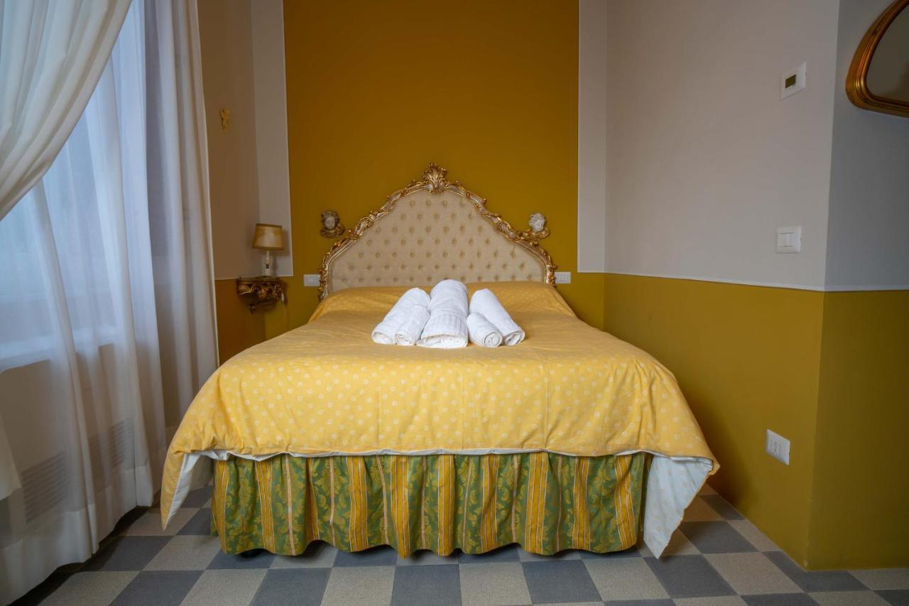 מלון לוקה Il Buen Retiro מראה חיצוני תמונה